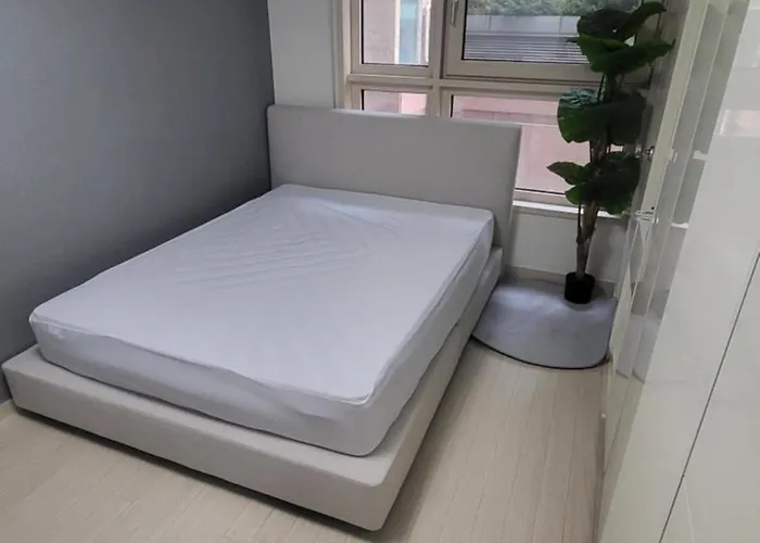 Apartment 1-2308 #sinnonhyeon Stn Exit 9, 1-min #gangnam Stn, 5-min #ott #concierge Gangnam Managed