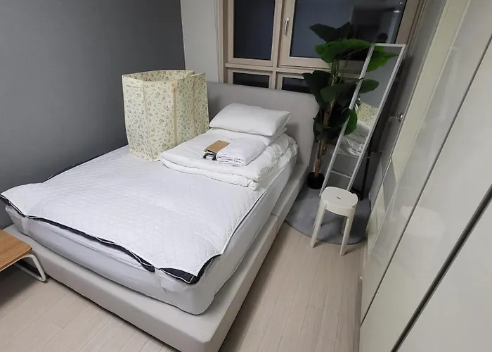 1-2308 #sinnonhyeon Stn Exit 9, 1-min #gangnam Stn, 5-min #ott #concierge Gangnam Managed