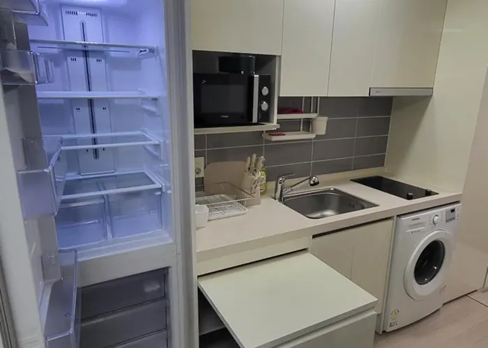 1-2308 #sinnonhyeon Stn Exit 9, 1-min #gangnam Stn, 5-min #ott #concierge Gangnam Managed Apartment