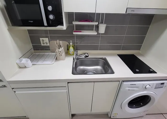 1-2308 #sinnonhyeon Stn Exit 9, 1-min #gangnam Stn, 5-min #ott #concierge Gangnam Managed